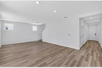 9747 Jeff Handy Drive, Sacramento, CA 95829 - Photo 5