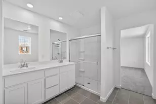 9747 Jeff Handy Dr, Sacramento, CA 95829 - Photo 9