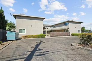 410 Pine St, Ripon, CA 95366 - Photo 3