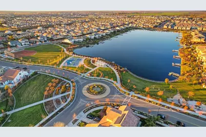 18273 E Melones Drive, Lathrop, CA 95330 - Photo 45