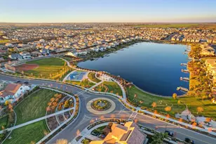 18273 E Melones Dr, Lathrop, CA 95330 - Photo 45