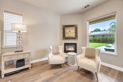 10407 Fox Borough Dr, Oakdale, CA 95361 - Photo 25