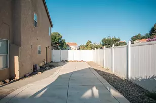 800 Pacheco Pl, Modesto, CA 95358 - Photo 37