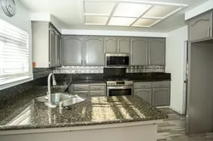 800 Pacheco Pl, Modesto, CA 95358 - Photo 35