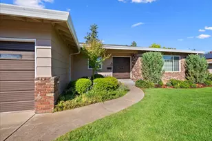 5301 Baumgart Way, Carmichael, CA 95608 - Photo 3