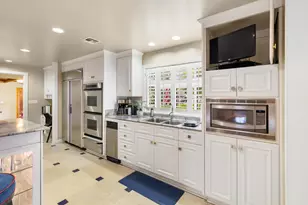 4320 Rand Ln, Sacramento, CA 95864 - Photo 7