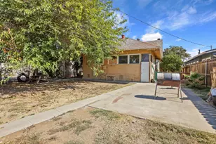 1037 N Airport Way, Stockton, CA 95205 - Photo 27