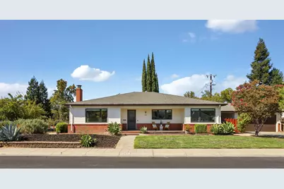 145 W Mendocino Avenue, Stockton, CA 95204 - Photo 1