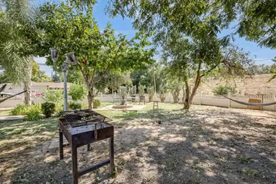 2111 American Avenue, Sacramento, CA 95833 - Photo 11