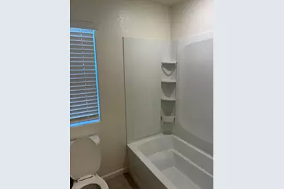 2272 Sanders Court, Los Banos, CA 93635 - Photo 7