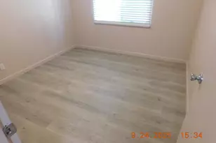 5413 61st St, Sacramento, CA 95820 - Photo 7