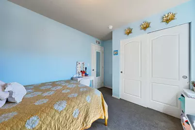 Village Cir, Sacramento, CA 95838 - Photo 19