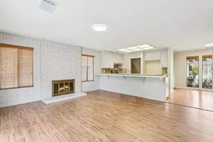 8770 Superb Cir, Elk Grove, CA 95624 - Photo 9