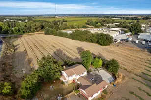 14371 Race Track Rd, Walnut Grove, CA 95641 - Photo 11