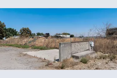 624 Armstrong Way, Oakdale, CA 95361 - Photo 59