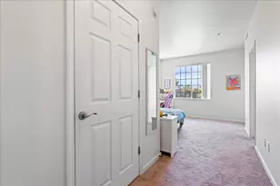 885 Halidon Way, Folsom, CA 95630 - Photo 13