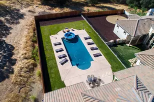2070 W Green Springs Rd, El Dorado Hills, CA 95762 - Photo 9