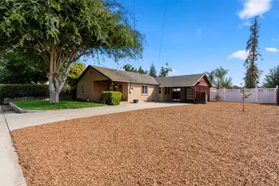 220 N Western Avenue, Waterford, CA 95386 - Photo 1