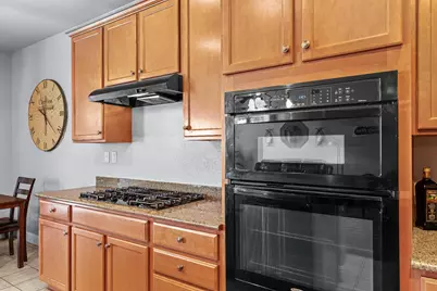 2421 Shady Oak Place, Manteca, CA 95336 - Photo 17