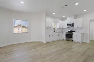 644 N Airport Way, Stockton, CA 95205 - Photo 11