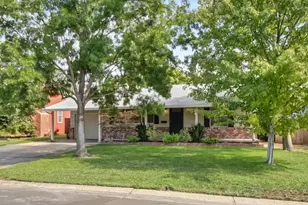 2408 Avalon Dr, Sacramento, CA 95864 - Photo 1