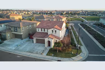 9855 Cape Verde Drive, Elk Grove, CA 95757 - Photo 47