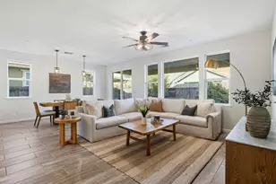 6025 Twin Suns St, Roseville, CA 95747 - Photo 11