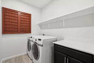 6025 Twin Suns St, Roseville, CA 95747 - Photo 35