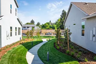 4093 Porton Ln, Carmichael, CA 95608 - Photo 9