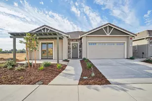 1136 Crenshaw Rd, Galt, CA 95632 - Photo 1