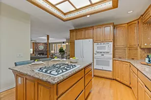 1317 Oak Creek Ct, El Dorado Hills, CA 95762 - Photo 33