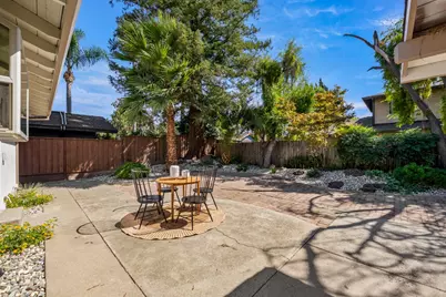 792 Parklin Avenue, Sacramento, CA 95831 - Photo 37