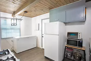 1410 Upland Dr, Yuba City, CA 95991 - Photo 13