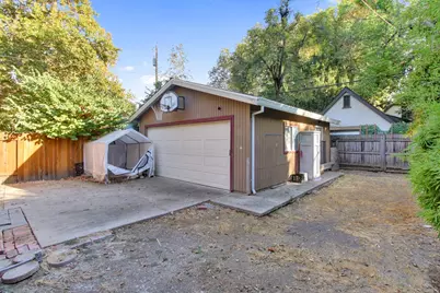 1756 Vallejo Way, Sacramento, CA 95818 - Photo 37