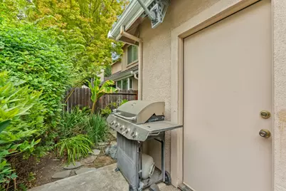 7717 E Port Drive, Sacramento, CA 95831 - Photo 43