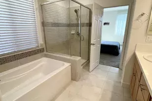 1405 W Tyler Ct, Visalia, CA 93291 - Photo 11