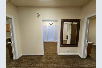 140 N Freemont Avenue #B, Manteca, CA 95336 - Photo 17