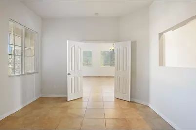 2402 Sailboat Court, Stockton, CA 95206 - Photo 13