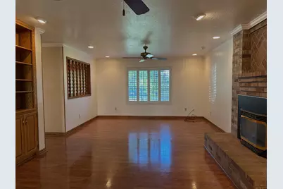 324 Applewood Drive, Lodi, CA 95242 - Photo 17