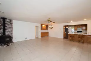 24 N Bryan Ave, Oakdale, CA 95361 - Photo 13