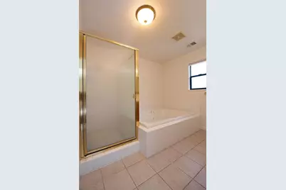 24 N Bryan Avenue, Oakdale, CA 95361 - Photo 23