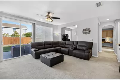 4805 Millner Way, Elk Grove, CA 95757 - Photo 17