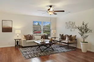 2047 Country Club Blvd, Stockton, CA 95204 - Photo 7