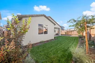 8183 Lavigne Cir, Elk Grove, CA 95757 - Photo 49