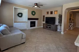 2275 Casa Dulce Way, Plumas Lake, CA 95961 - Photo 11