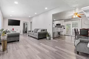 Village Circle, Sacramento, CA 95838 - Photo 5