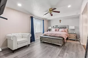 Village Circle, Sacramento, CA 95838 - Photo 31