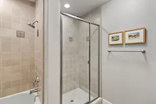 2430 Pavilions Pl Ln, Sacramento, CA 95825 - Photo 31