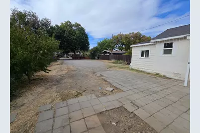 334 Semple Street, Modesto, CA 95354 - Photo 7