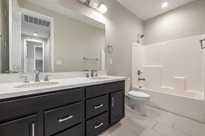 10217 Charles Morris Way, Elk Grove, CA 95757 - Photo 15